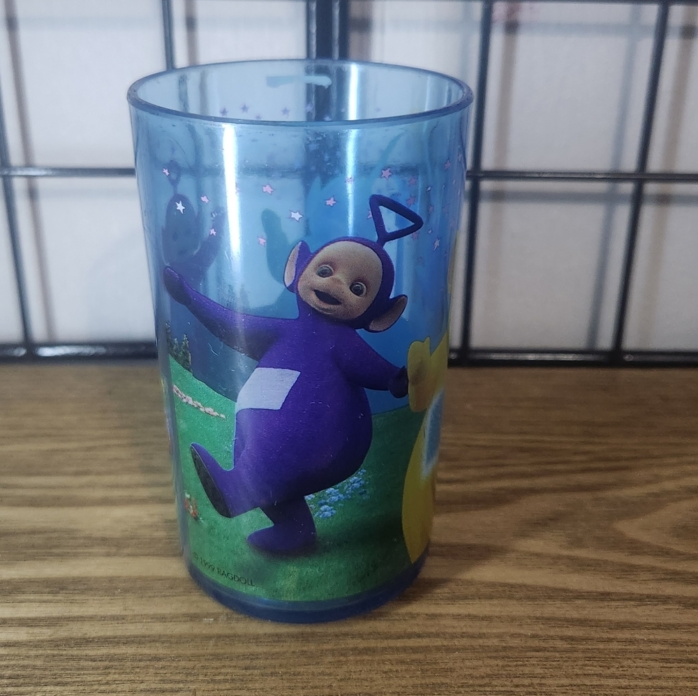 Teletubbies Blue Glass Tumbler Plastic Collector Juice Cup 1999